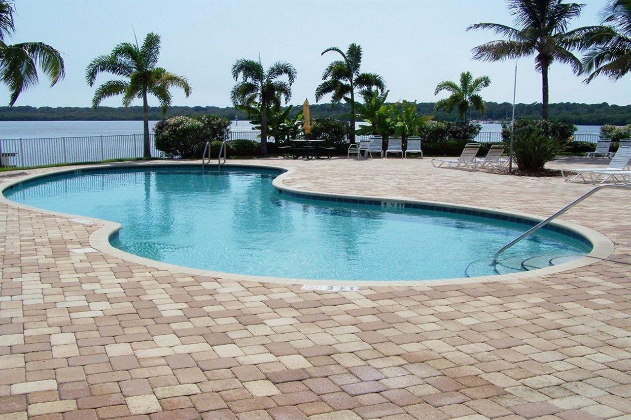 Boca Ciega Resort By Travel Resort Services St. Petersburg Exterior photo